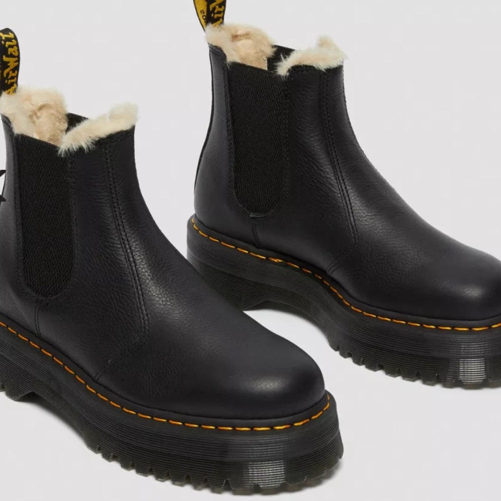 Doc Martens 2976 Faux Fur Lined Platform Chelsea Boots